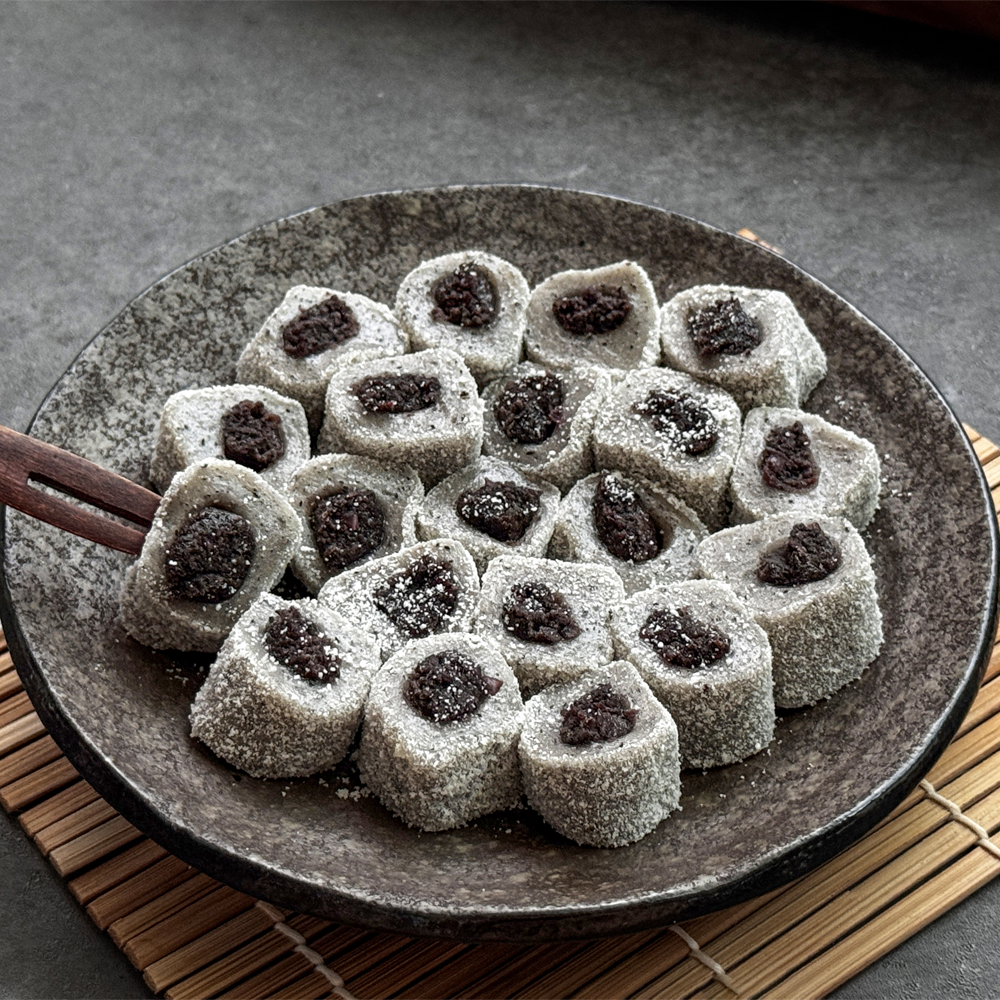 40년 전통 리만월 수제 카스테라 흑임자 돌돌떡