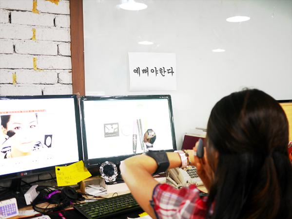 예뻐야한다.jpg
